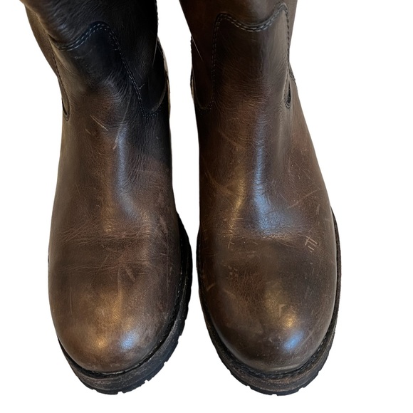 Frye Melissa Double Sole Button Lug Tall Leather Boot, Sz 6 - Picture 12 of 15